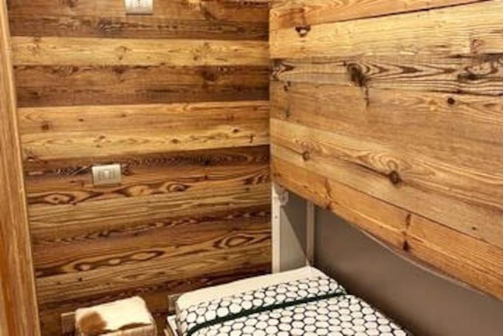Incantevole Appartamento Stile Chalet Breuil Cervinia Exteriér fotografie